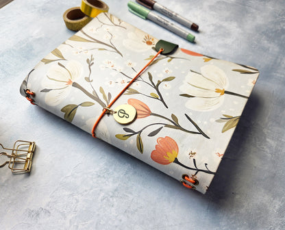 Leather Traveler's Notebook - Springtime in Georgia - A5, Standard, Pocket Field Note Size