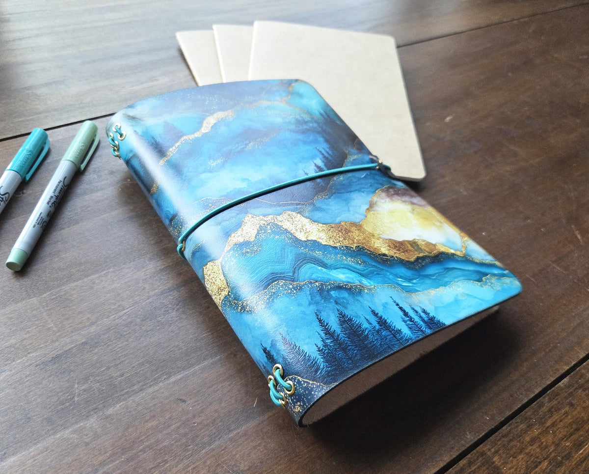 Agate Forest leather traveler's notebook cover – photo 4