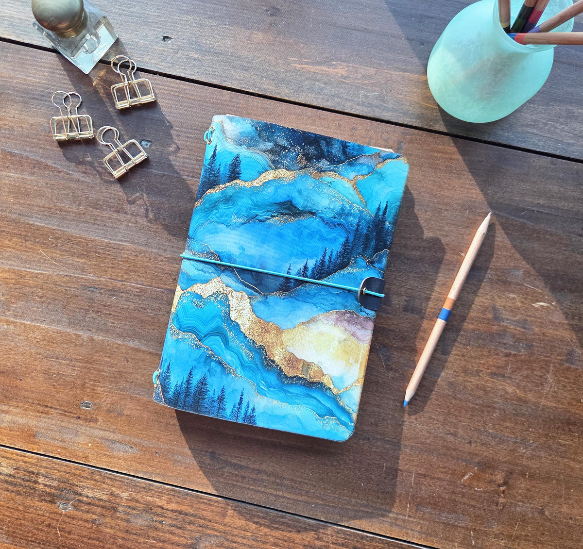 Agate Forest leather traveler's notebook cover – photo 5